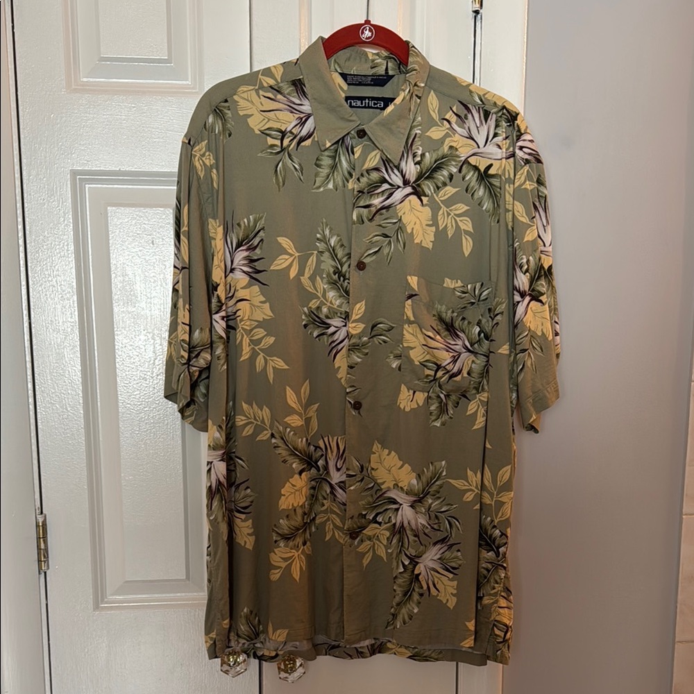 Men’s Vintage Nautical Rayon/Cotton Hawaiian Shirt, size L